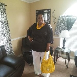 Meet your Posher, Tabitha